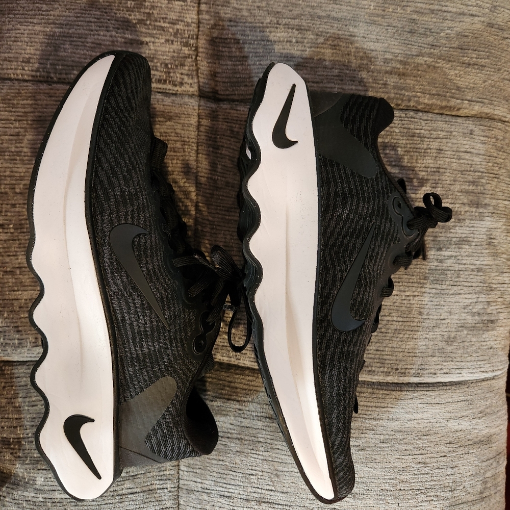 Women's Nike Infinity Run 4 - Picture 2 of 5